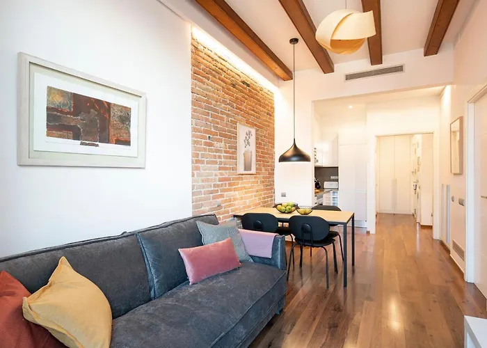 Апартаменты Aspasios Market Balconies