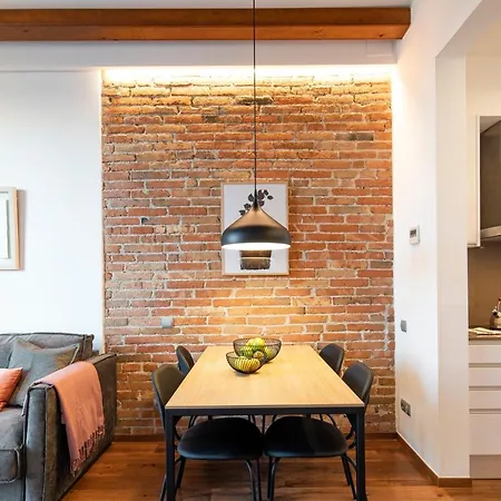 Aspasios Market Balconies Βαρκελώνη