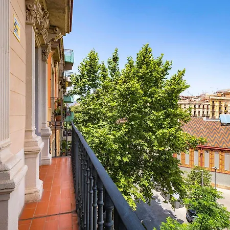 Aspasios Market Balconies